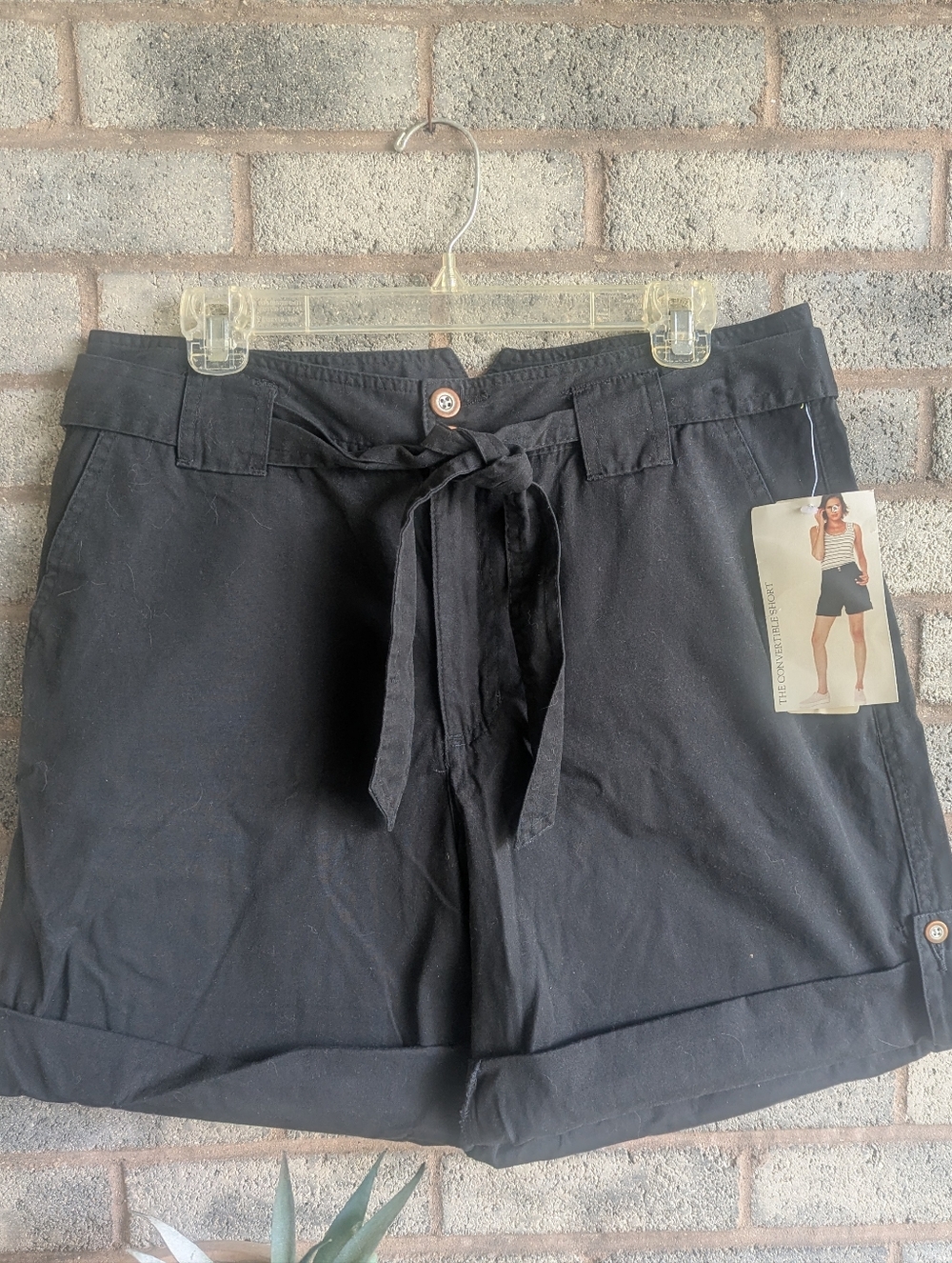 BNWT WHITE STAG Convertible black Tie-Waist Women’s Shorts.